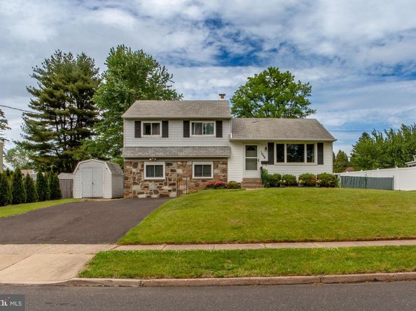 1264 Tulip Road, Warminster PA 18974