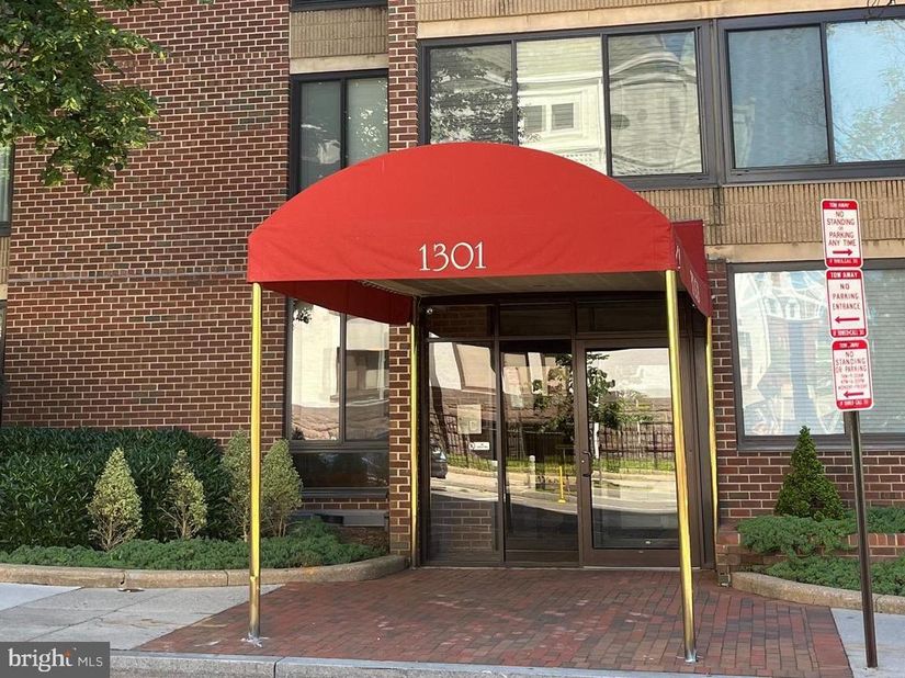 1301 20TH Street NW 405, Washington DC 20036