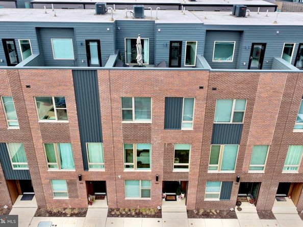 3104 Pierview Lane, Philadelphia PA 19125