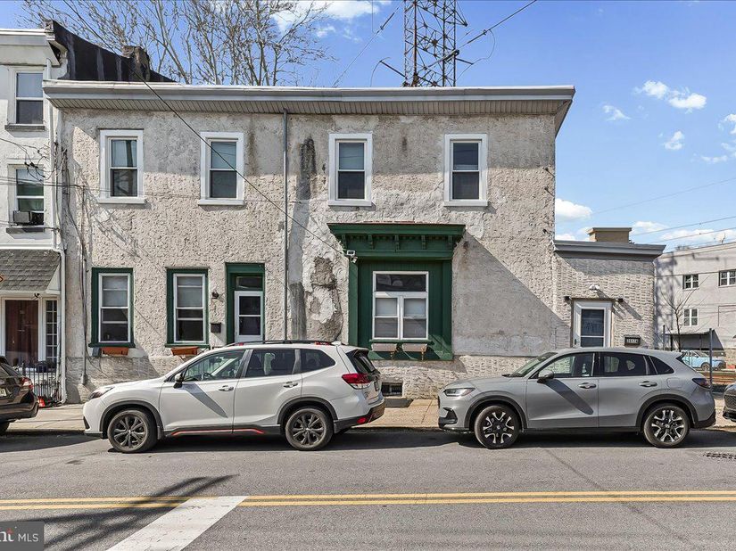 3517 Indian Queen Lane, Philadelphia PA 19129