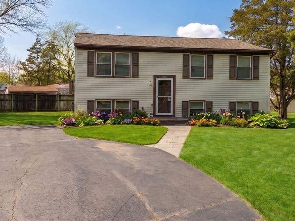 1245 Wilshire Drive, Herndon VA 20170