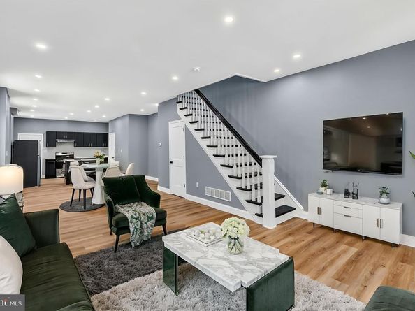 6072 W Girard Avenue, Philadelphia PA 19151