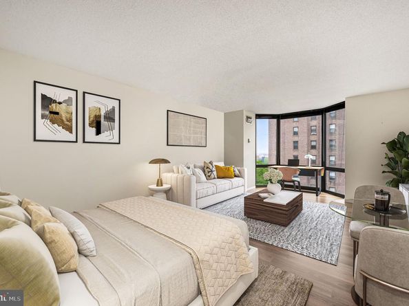 2018 Walnut Street 15M, Philadelphia PA 19103