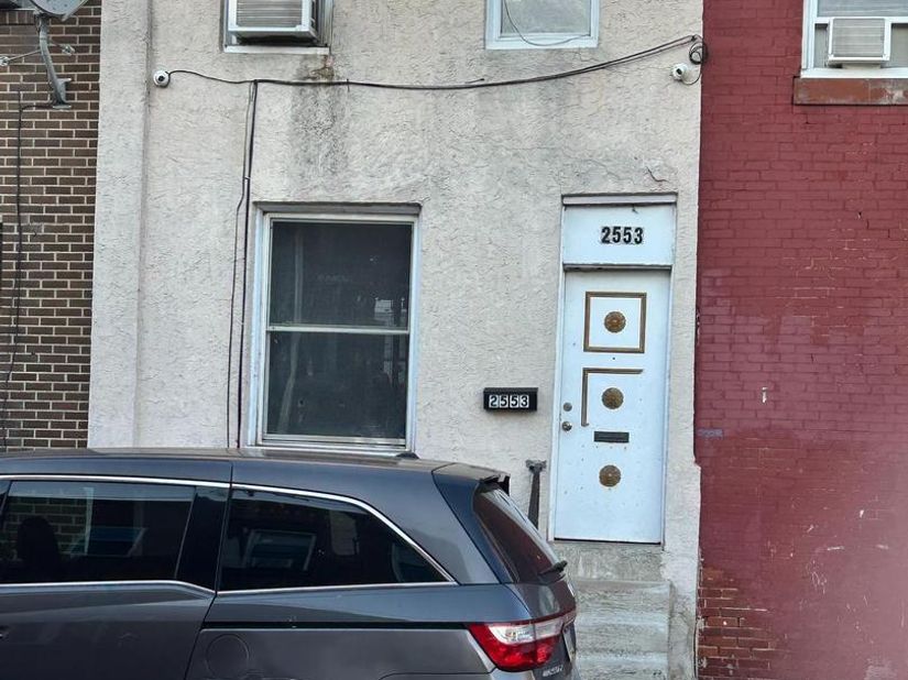 2553 S Reese Street, Philadelphia PA 19148
