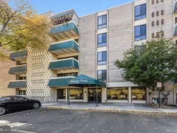 6137 Leesburg Pike