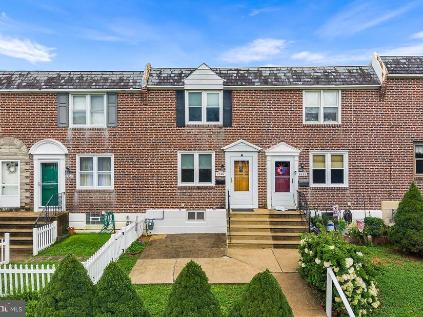 2506 Bond Avenue, Drexel Hill PA 19026