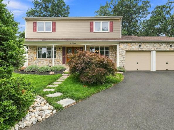 244 Kirk Drive, Huntingdon Valley PA 19006