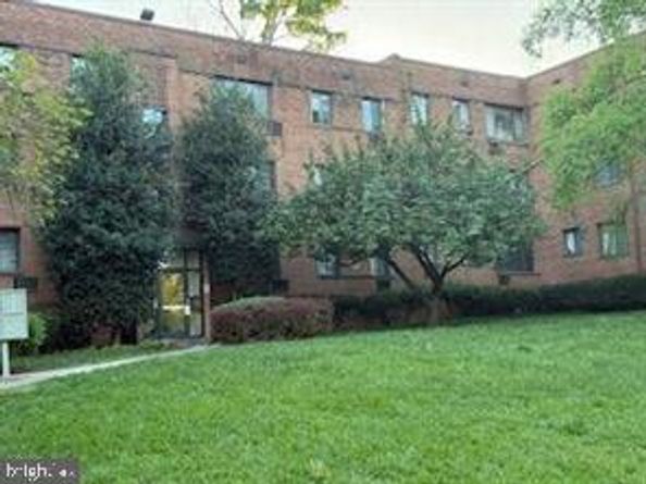 4715 1st Street SW 302, Washington DC 20032