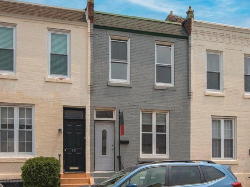 17 S 45TH Street, Philadelphia PA 19104