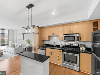 475 K Street NW