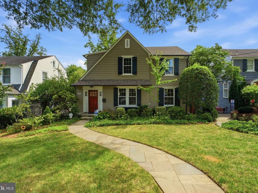 4414 Lowell Street NW, Washington DC 20016