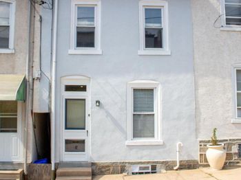404 Delmar Street
