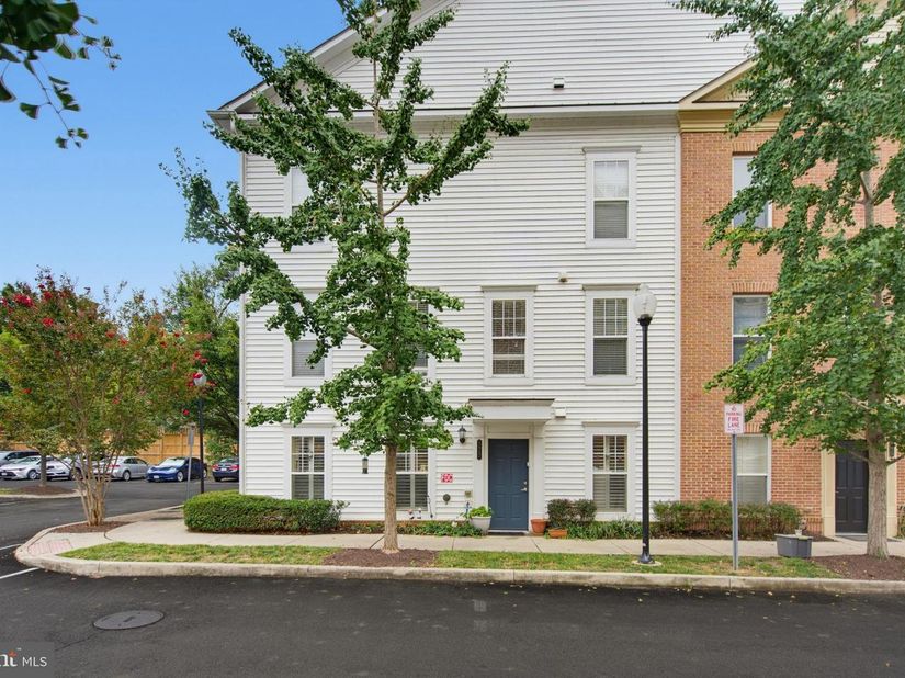 3927 Old Dominion Boulevard, Alexandria VA 22305