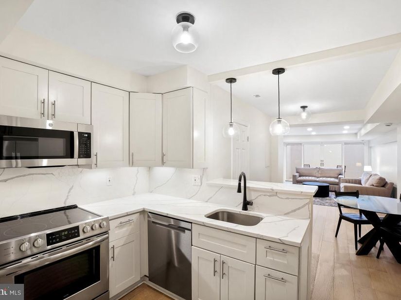 1715 15TH NW 15, Washington DC 20009