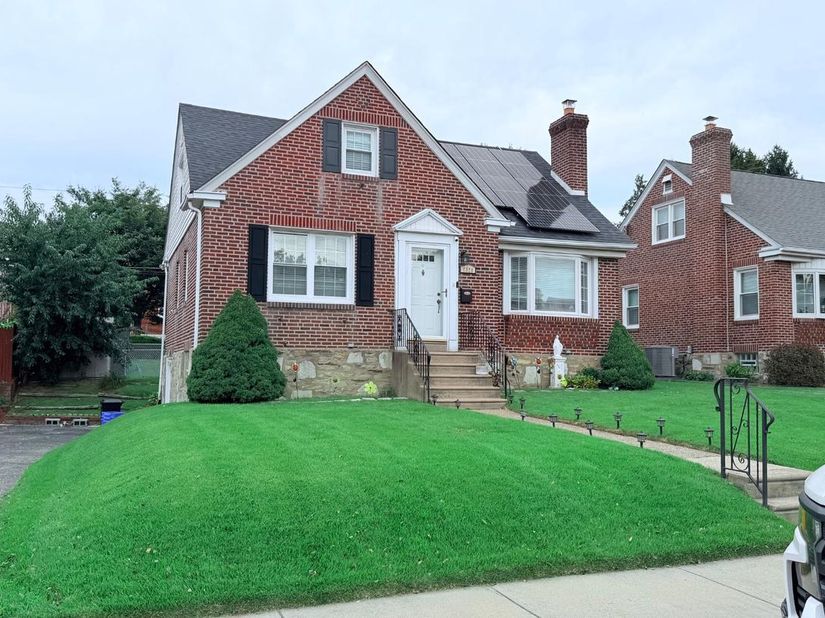 7320 Hasbrook Avenue, Philadelphia PA 19111