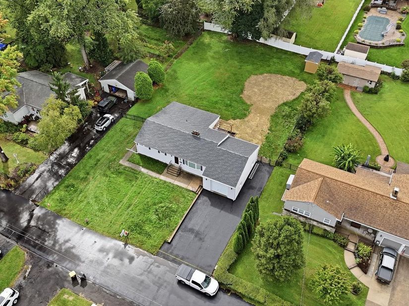 1162 Sunset Lane, Bensalem PA 19020