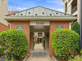 1100 Quaker Hill Drive