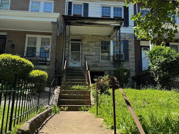 1705 M Street NE, Washington DC 20002
