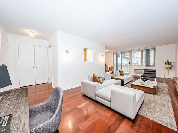 1919 Chestnut Street 1103, Philadelphia PA 19103