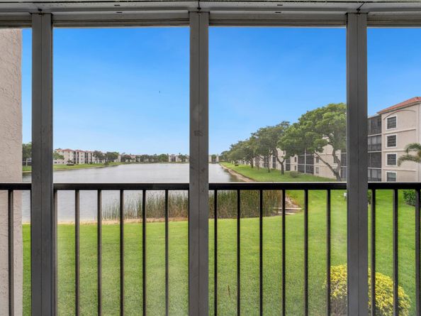 6269 Pointe Regal Cir 210, Delray Beach FL 33484