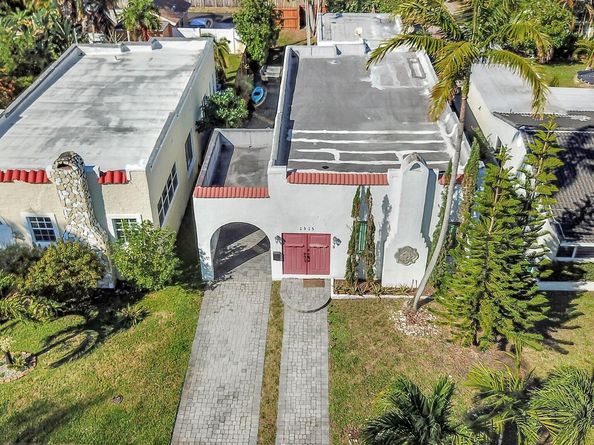 1513 Adams Street, Hollywood FL 33020
