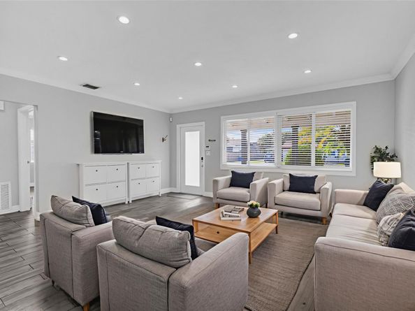 915 N 31st Rd, Hollywood FL 33021