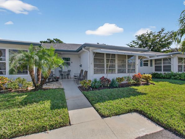 1225 Club Drive W B, Delray Beach FL 33445