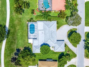 489 S Country Club Drive