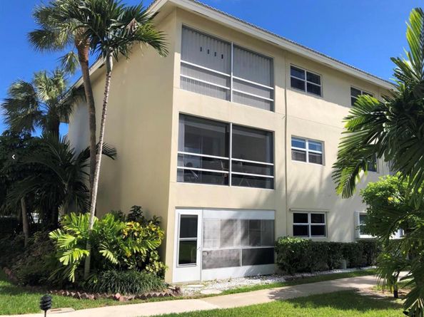 1951 NE 39th Street NE 249, Lighthouse Point FL 33064