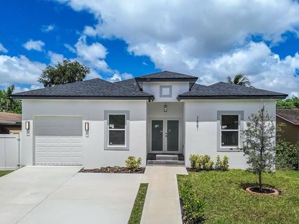 2861 NW 8th Ct, Fort Lauderdale FL 33311