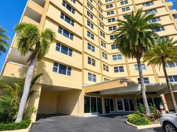 1200 Hibiscus Avenue 806, Pompano Beach FL 33062