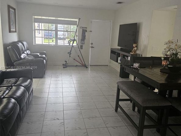 8930 SW 197th Terrace, Cutler Bay FL 33157