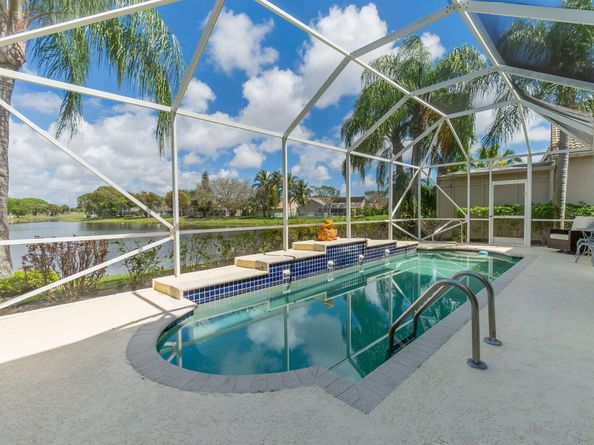 6005 Newport Village Way, Lake Worth FL 33463
