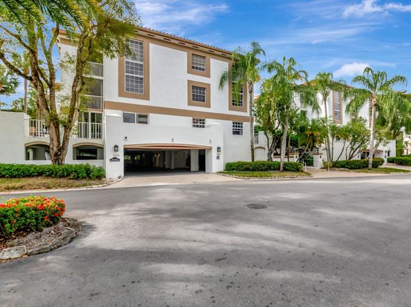 7370 Orangewood Lane 107, Boca Raton FL 33433