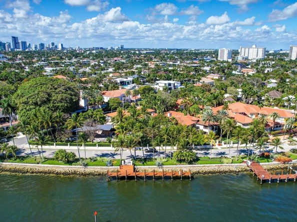 815 Idlewyld Dr, Fort Lauderdale FL 33301