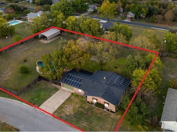 1802 Bumblebee DR, Pflugerville TX 78660