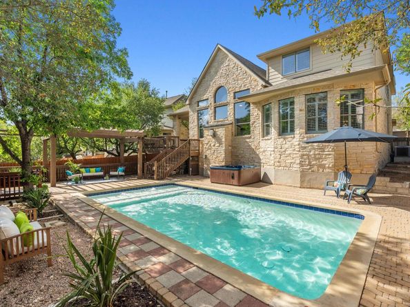 7604 Menler DR, Austin TX 78735