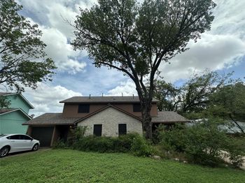 808 Ramble LN