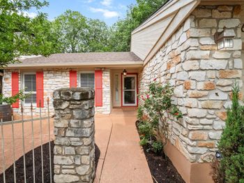 6109 Grass HOLW