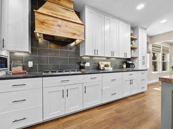 2587 Arbor DR