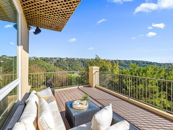 4541 Golf Vista DR, Austin TX 78730