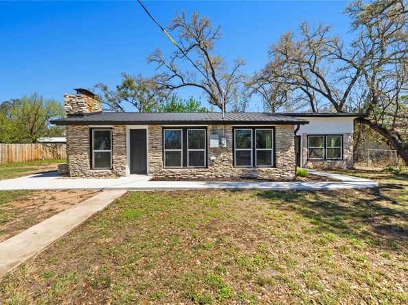 201 County Road 279, Liberty Hill TX 78642