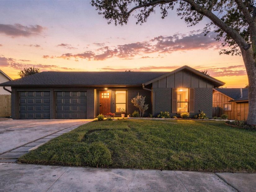 5001 Bundyhill DR, Austin TX 78723