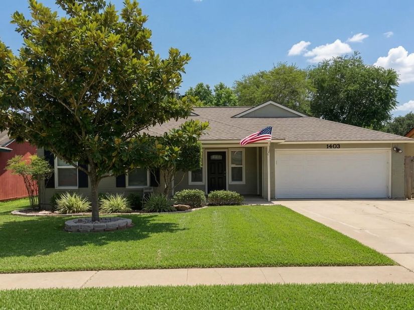 1403 Beth LN, Round Rock TX 78664