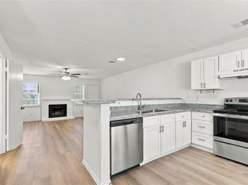1834 River Crossing CIR