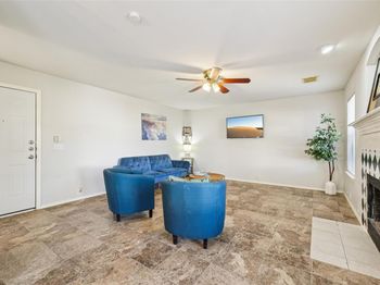 924 Melted Candle CV