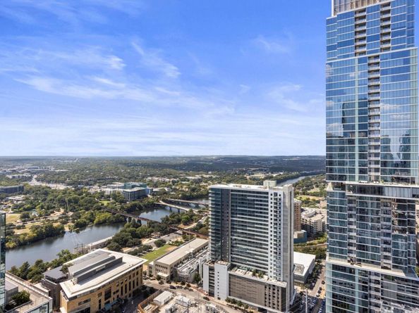 360 Nueces ST 3904, Austin TX 78701
