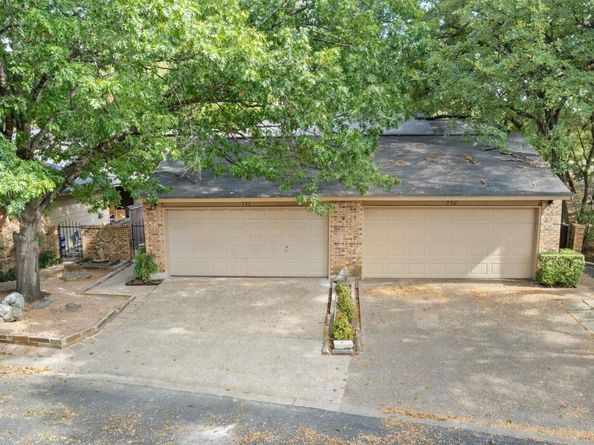 7211 Lakewood DR C111, Austin TX 78750