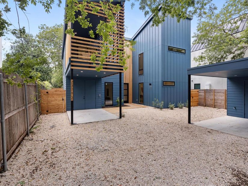 2308 S 2nd ST 2, Austin TX 78704