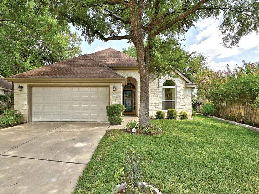 100 Village DR, Georgetown TX 78628